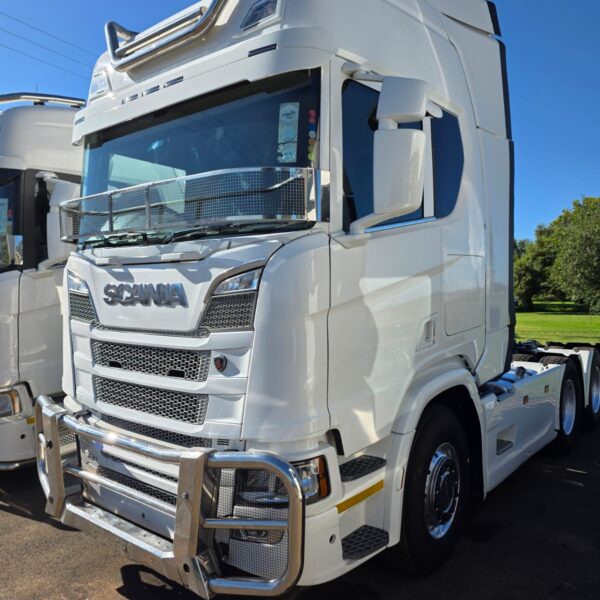 2023 Scania R560